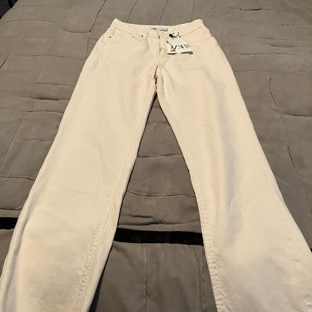 High waist jeans from Zara
